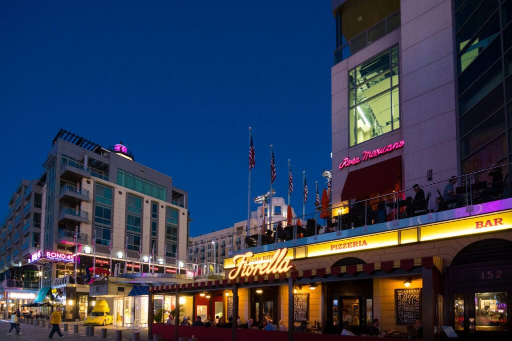 Book a National Harbor Event and Meeting Photographer